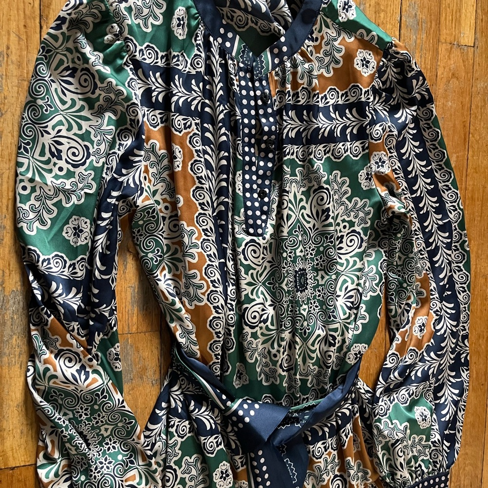 Current Air Long Sleeve Printed Maxi Dress in Green, Tan & Navy - Picture 3 of 5
